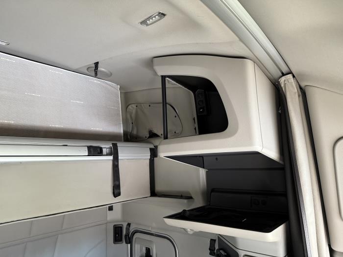 2022 Peterbilt 579-16