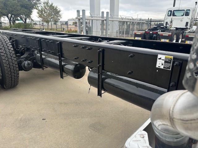 2026 Peterbilt 548-17