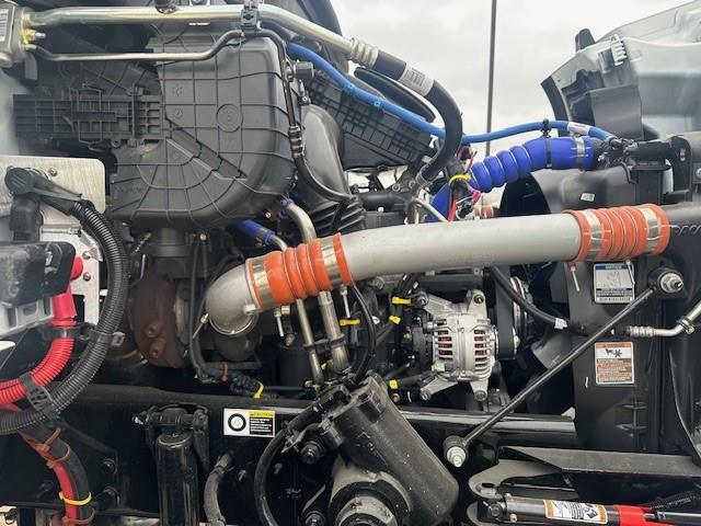 2026 Peterbilt 548-19