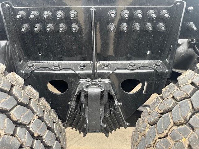 2026 Peterbilt 548-20