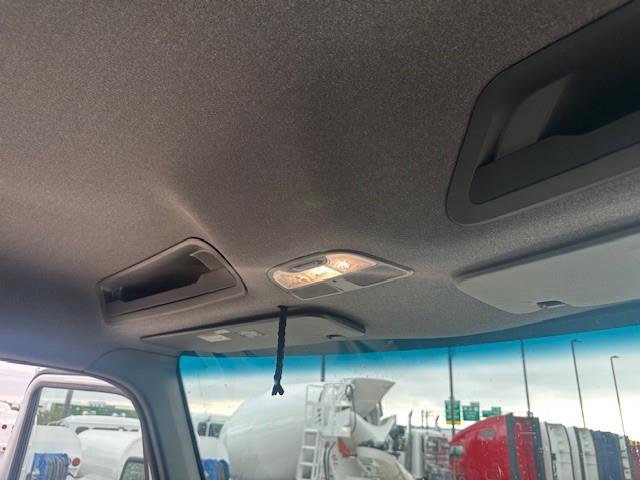 2026 Peterbilt 548-38