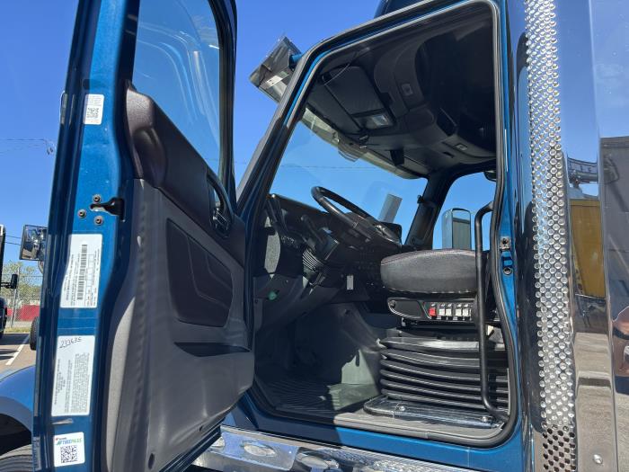 2023 International LoneStar-2