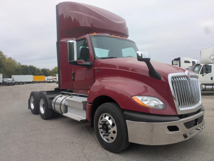 2021 International LT625-10