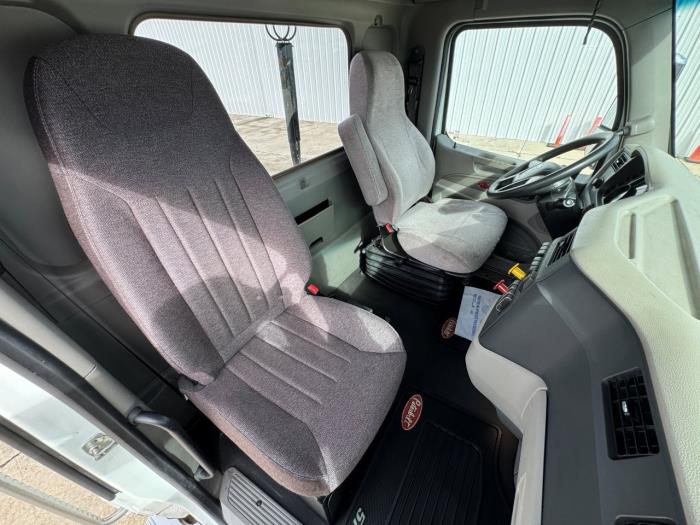 2020 Peterbilt 579-10