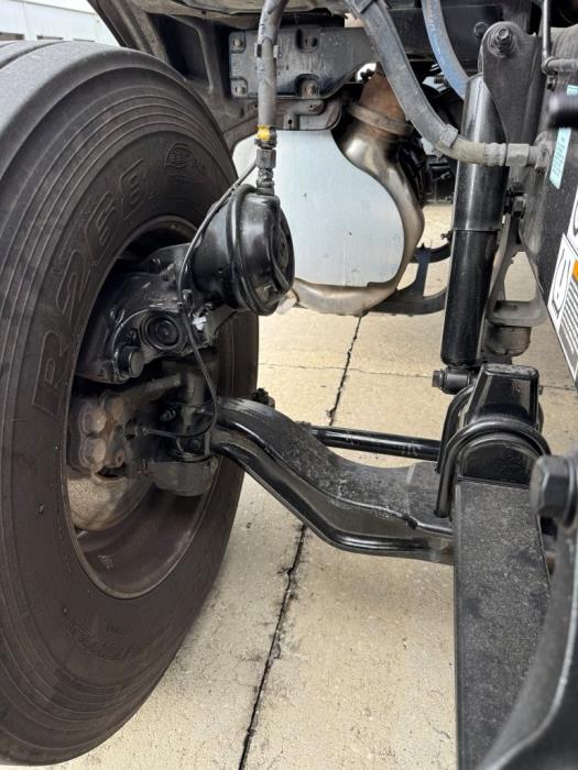 2020 Peterbilt 579-16