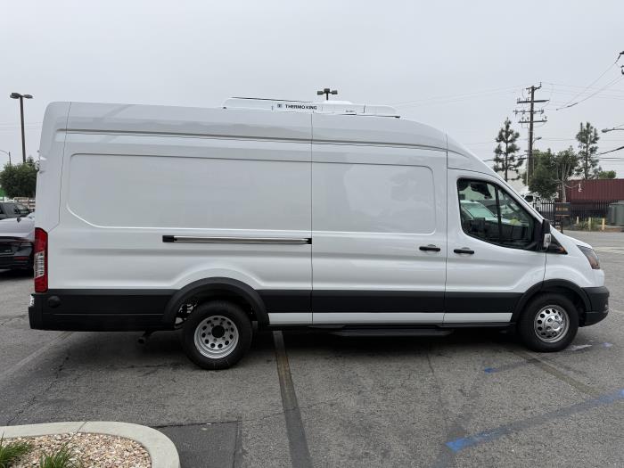 2025 Ford Transit 350 HD-5