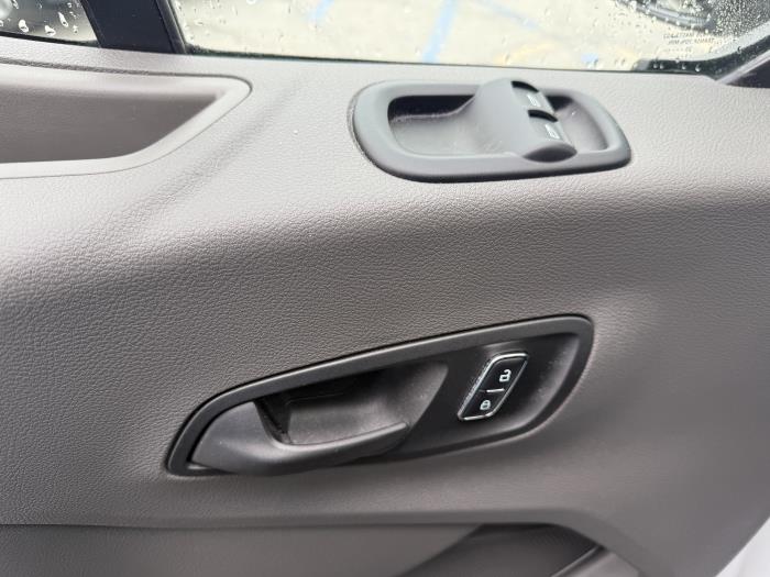 2025 Ford Transit 350 HD-19