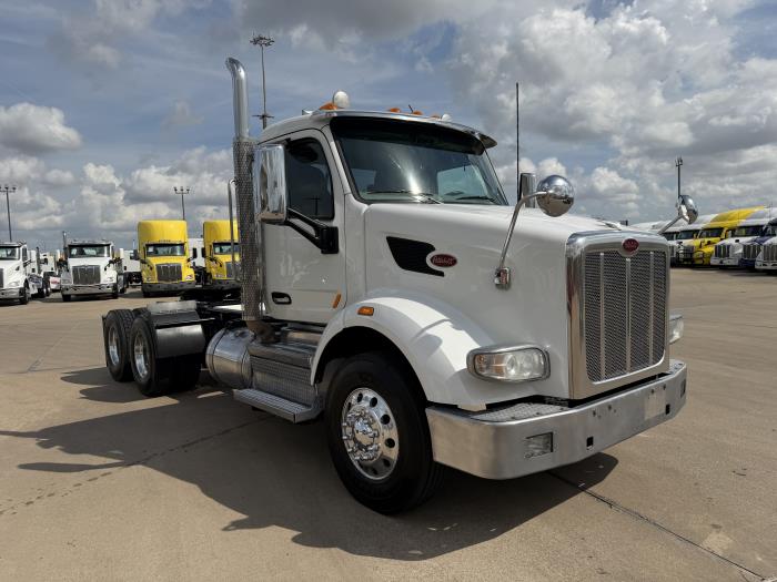 2021 Peterbilt 567-7