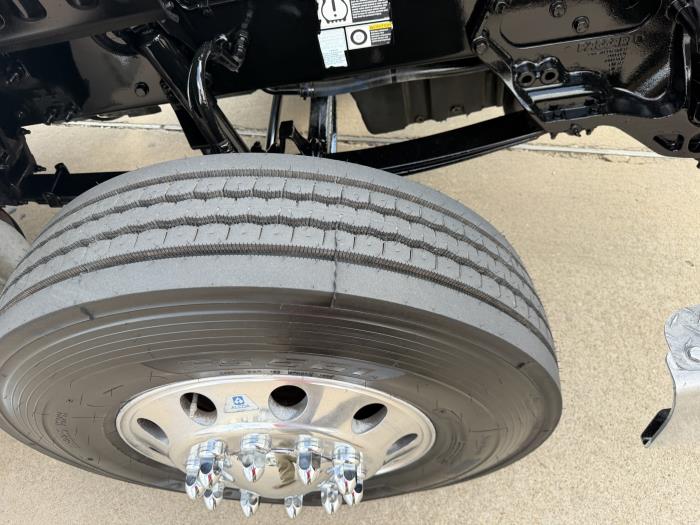 2021 Peterbilt 567-21