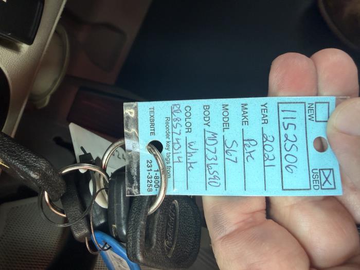 2021 Peterbilt 567-32