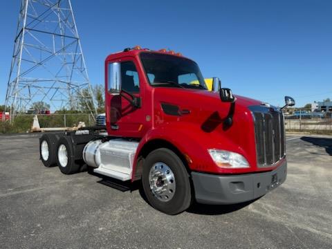 2016 Peterbilt 579-10