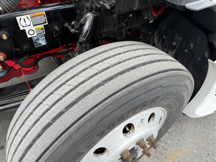 2022 Kenworth T680-16