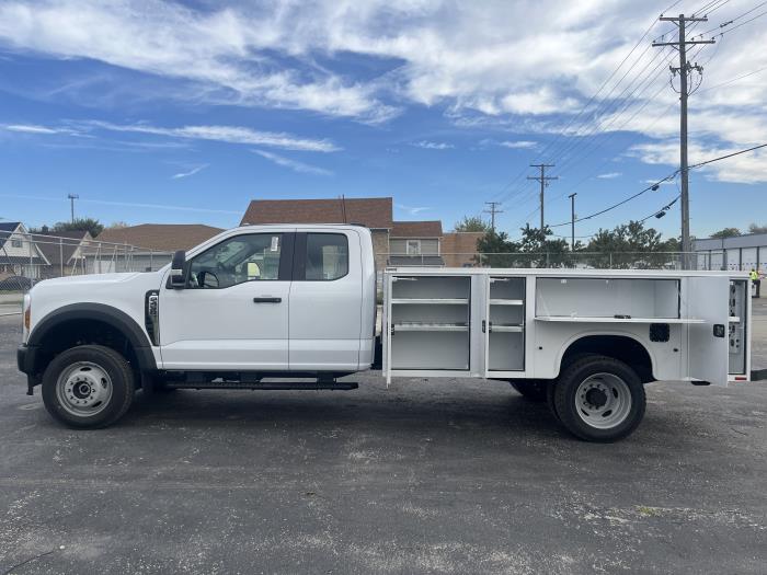 2026 Ford F-450 XL photo 2