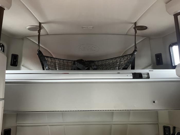 2023 Peterbilt 579-13