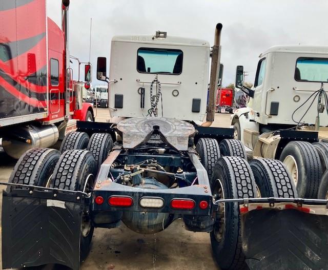 2020 Peterbilt 567-3