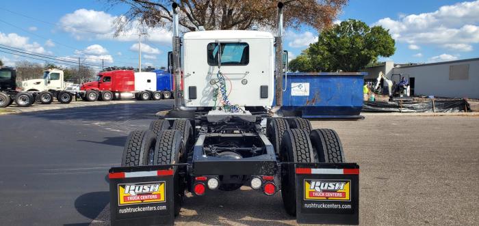 2022 Peterbilt 567-4