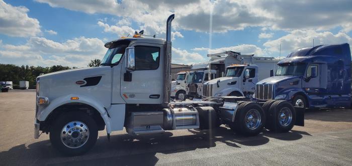 2022 Peterbilt 567-6