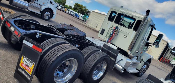 2021 Peterbilt 567-4