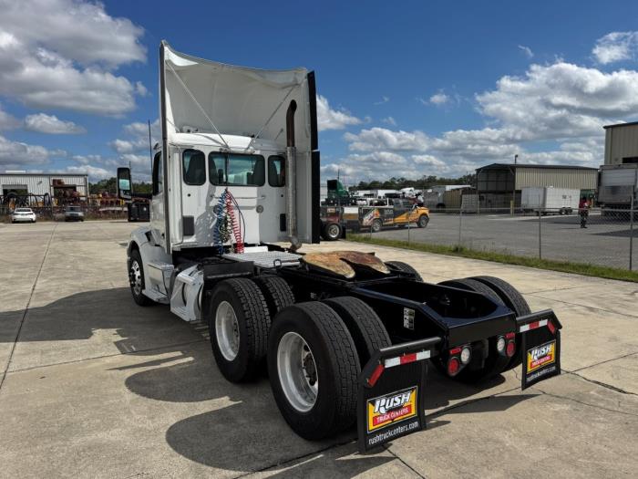 2022 Peterbilt 579-7