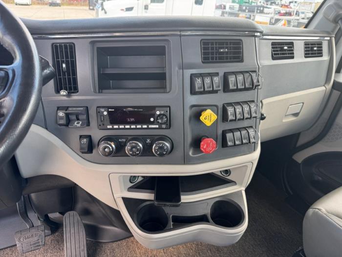 2022 Peterbilt 579-20