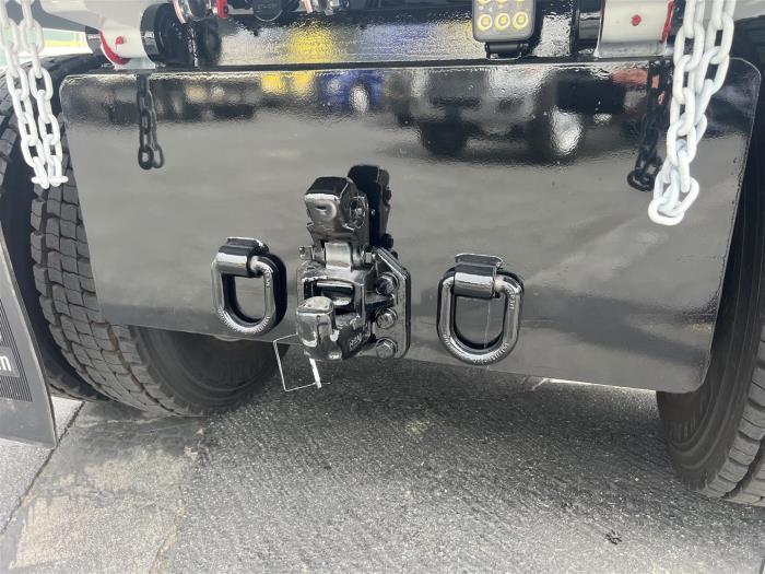 2026 Peterbilt 589-10