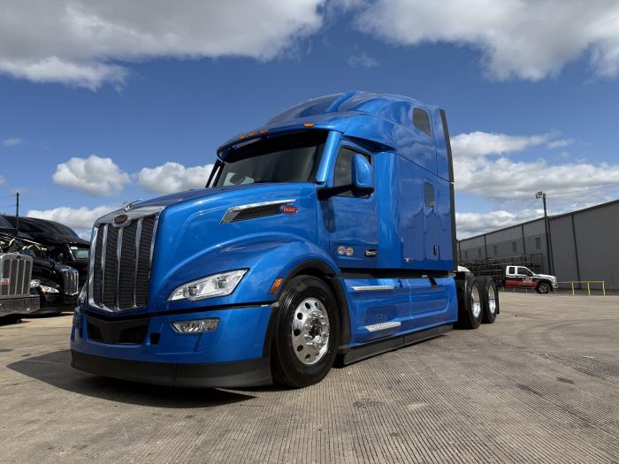 2026 Peterbilt 579-2