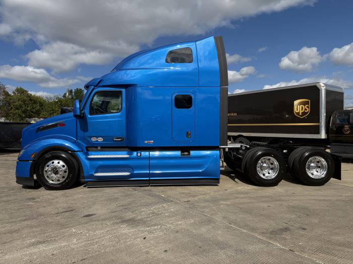 2026 Peterbilt 579-4