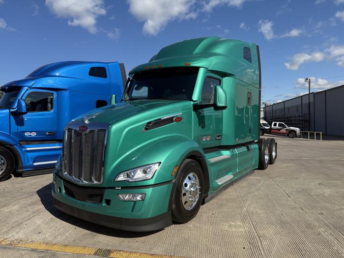 2026 Peterbilt 579-1