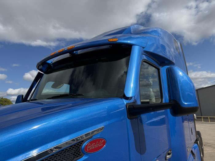 2026 Peterbilt 579-13
