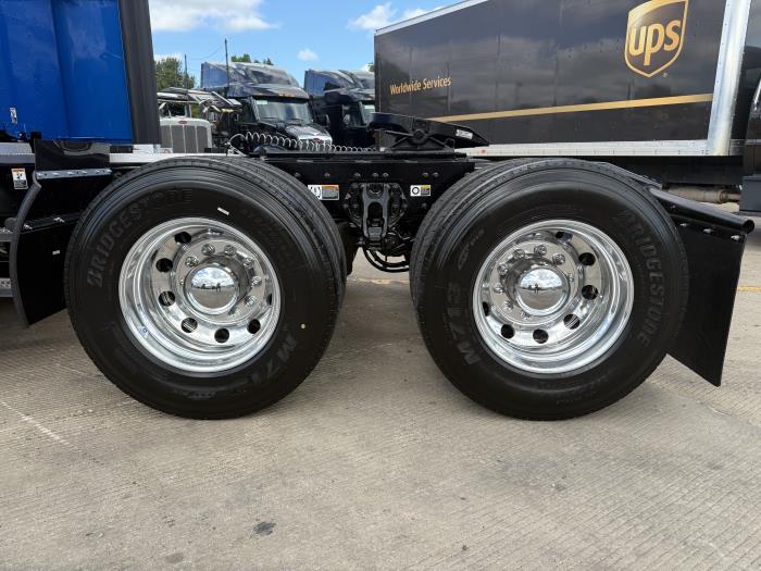 2026 Peterbilt 579-17