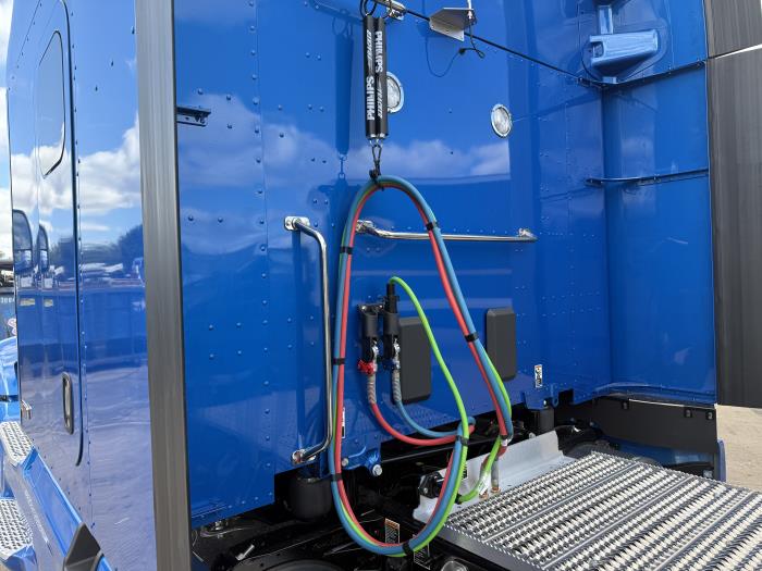 2026 Peterbilt 579-18