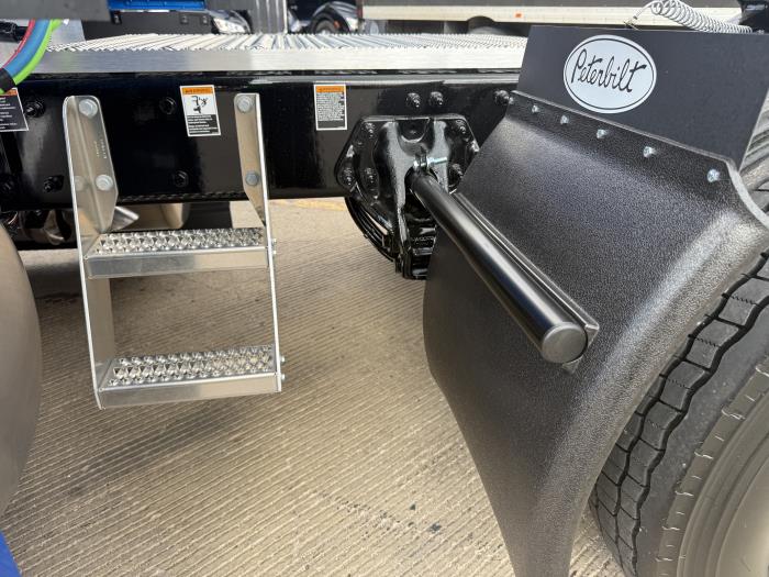 2026 Peterbilt 579-19