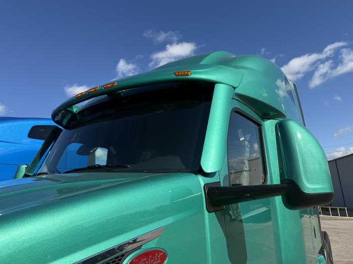 2026 Peterbilt 579-11