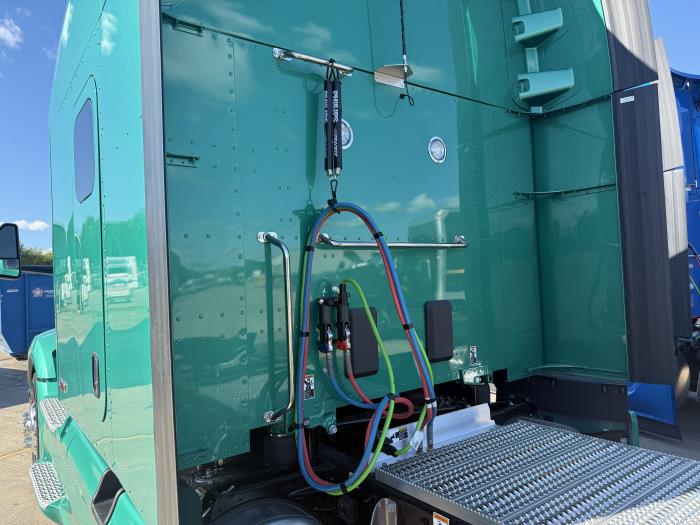 2026 Peterbilt 579-16