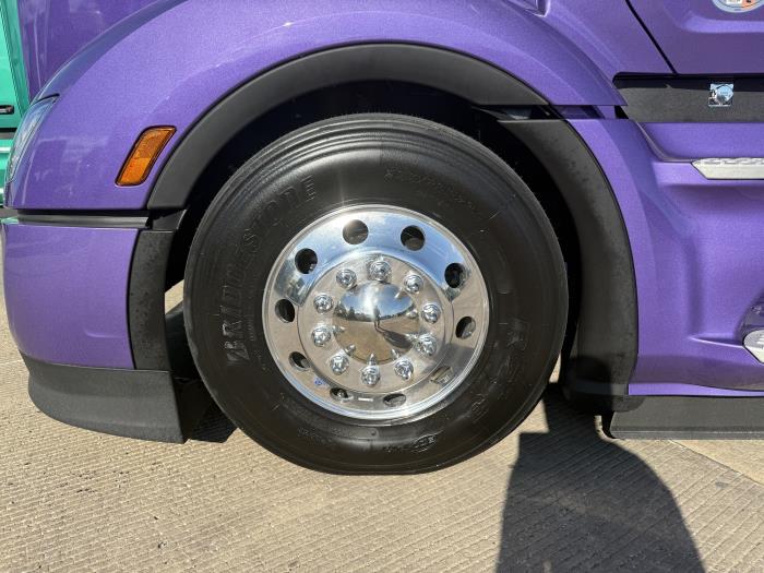 2026 Peterbilt 579-16