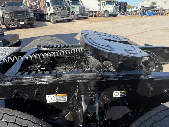 2026 Peterbilt 579-21