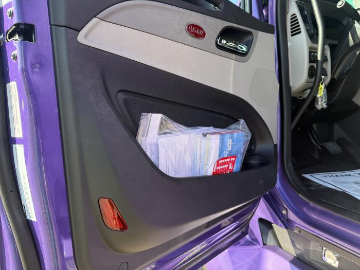 2026 Peterbilt 579-28