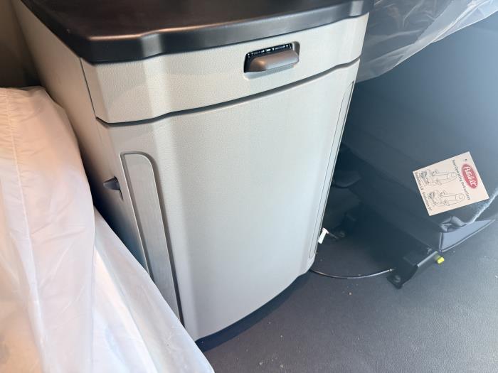 2026 Peterbilt 579-48