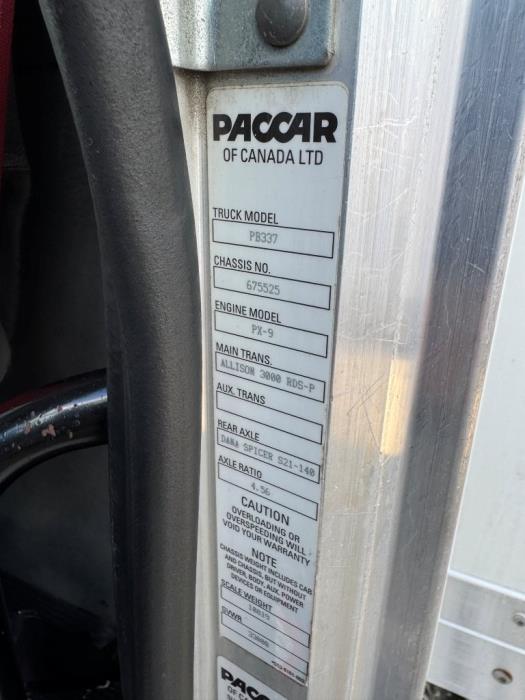 2020 Peterbilt 337-26