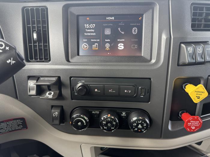 2026 Peterbilt 579-35