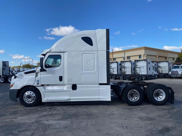 2020 Freightliner Cascadia-1 2020 Freightliner Cascadia-1