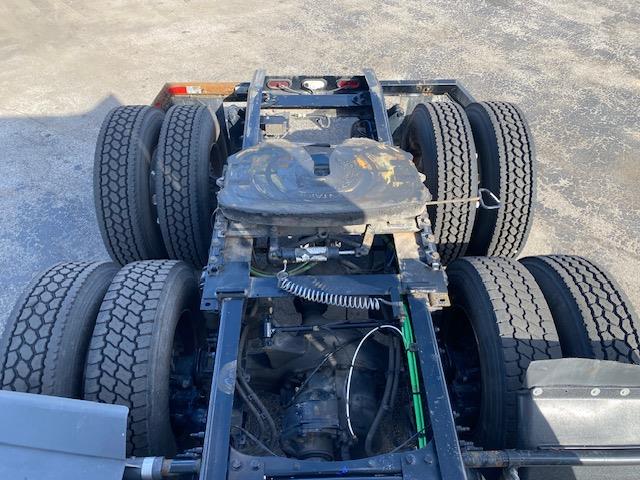 2020 Freightliner Cascadia-2 2020 Freightliner Cascadia-2