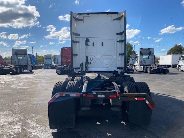 2020 Freightliner Cascadia-3 2020 Freightliner Cascadia-3