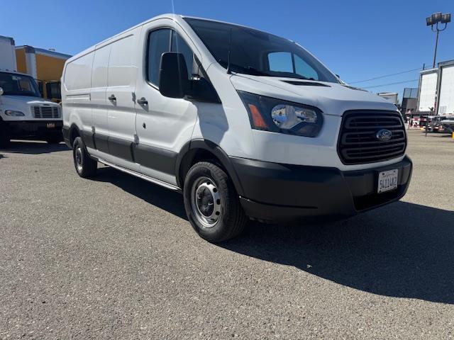 2018 Ford Transit photo 4