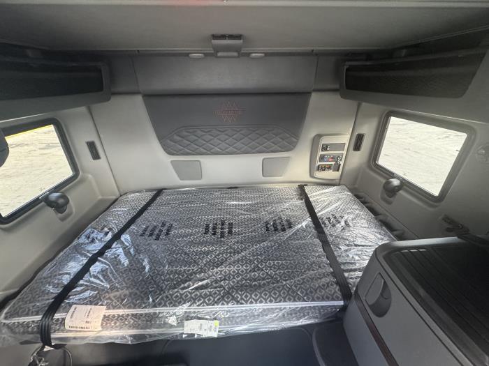 2026 International LT625-10