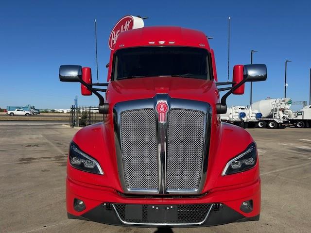 2024 Kenworth T680-11