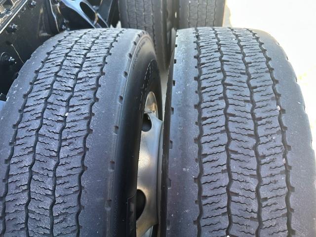 2024 Kenworth T680-20