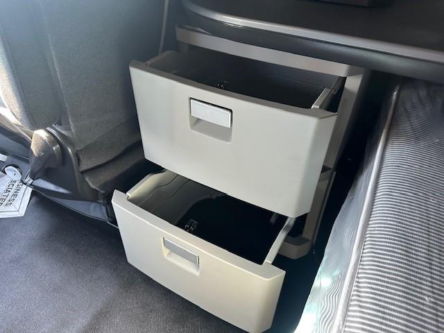 2024 Kenworth T680-49