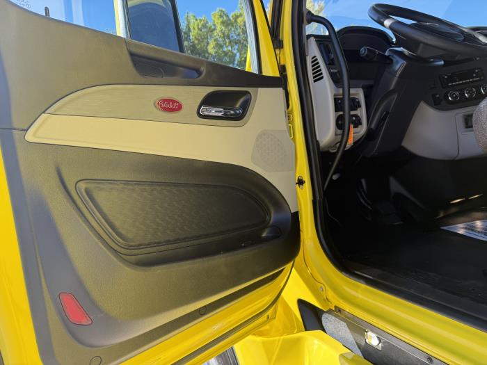 2024 Peterbilt 579-17