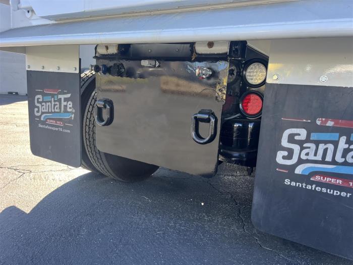 2020 Peterbilt 567-19